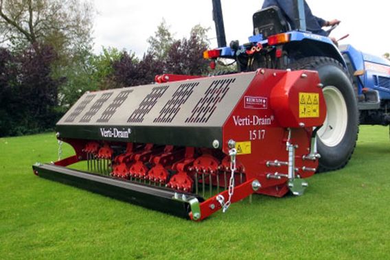 DECOMPACTEUR VERTI-DRAIN 1517